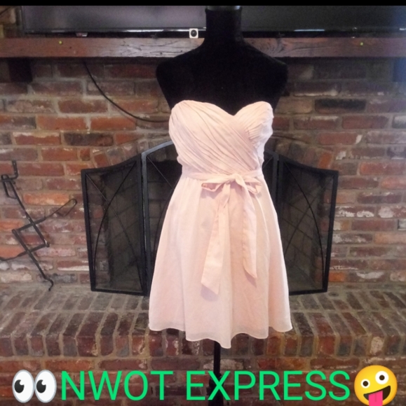 Express Dresses & Skirts - ❗SOLD ❗ Express dress